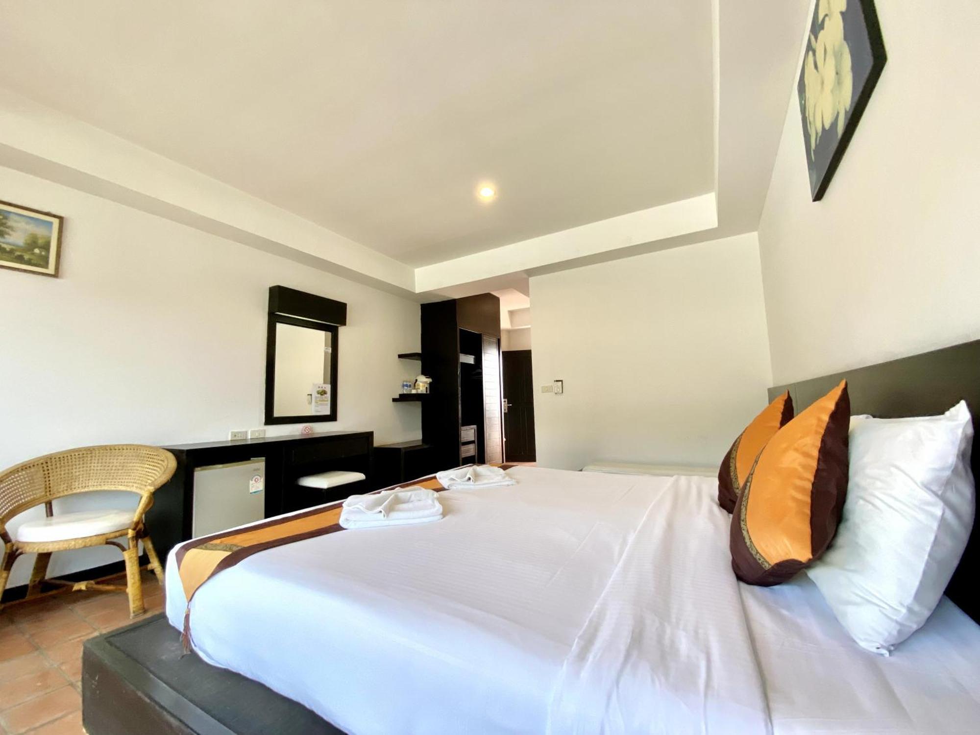 H.R.K.Resort Patong Екстериор снимка