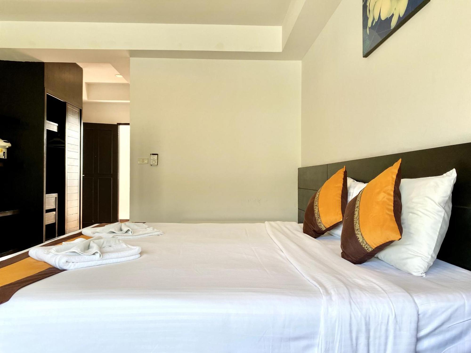 H.R.K.Resort Patong Екстериор снимка