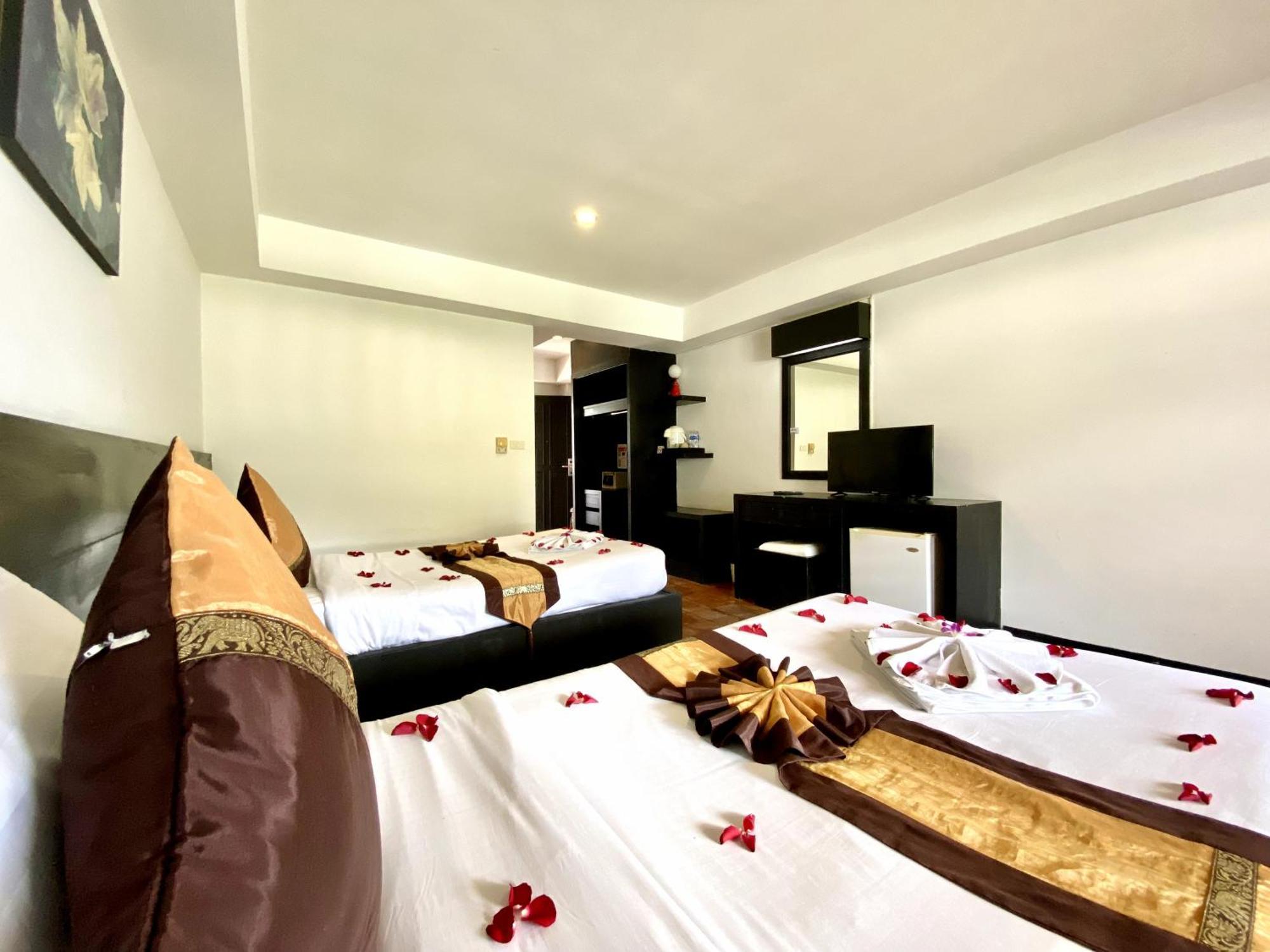 H.R.K.Resort Patong Екстериор снимка