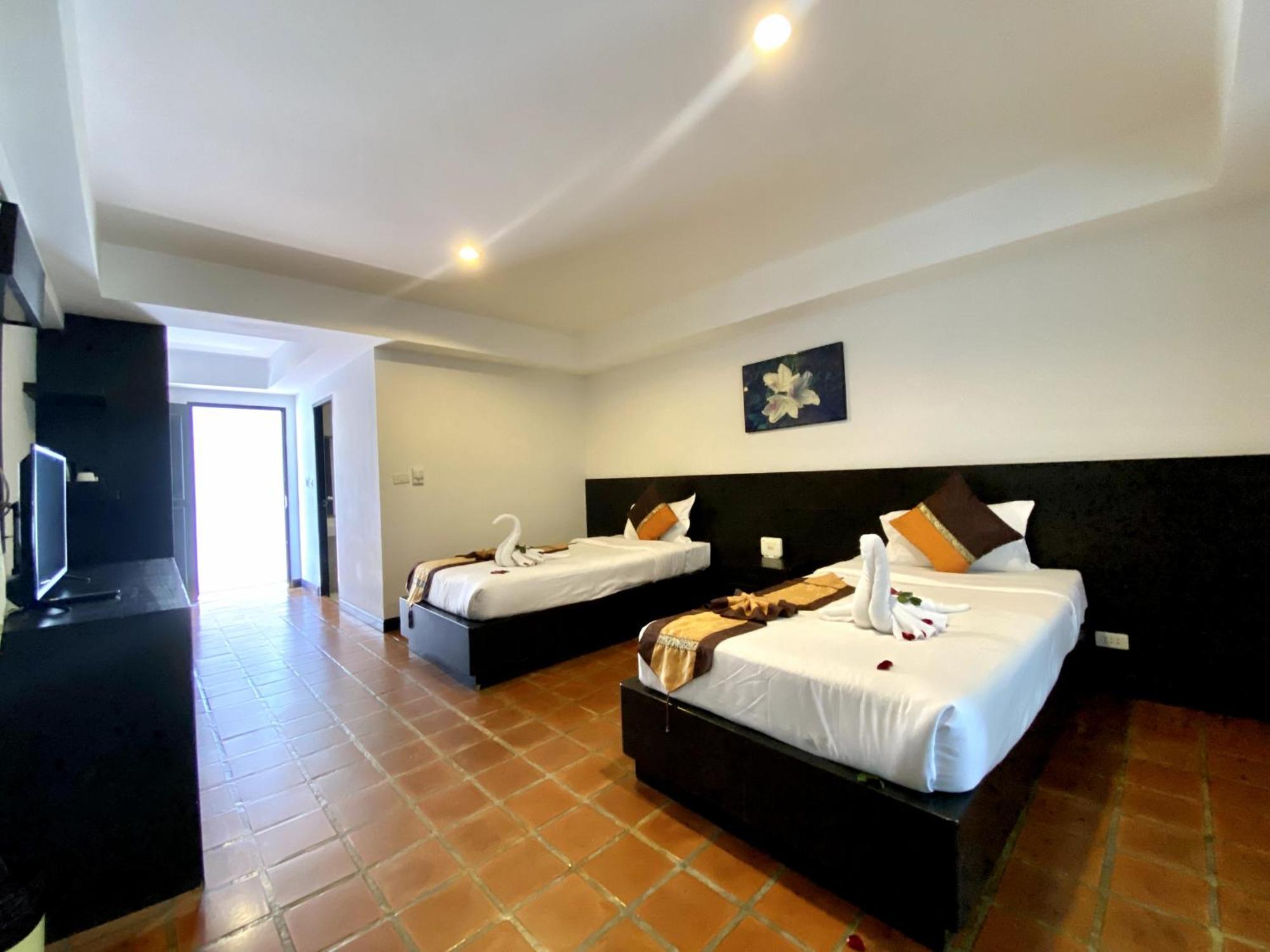 H.R.K.Resort Patong Екстериор снимка