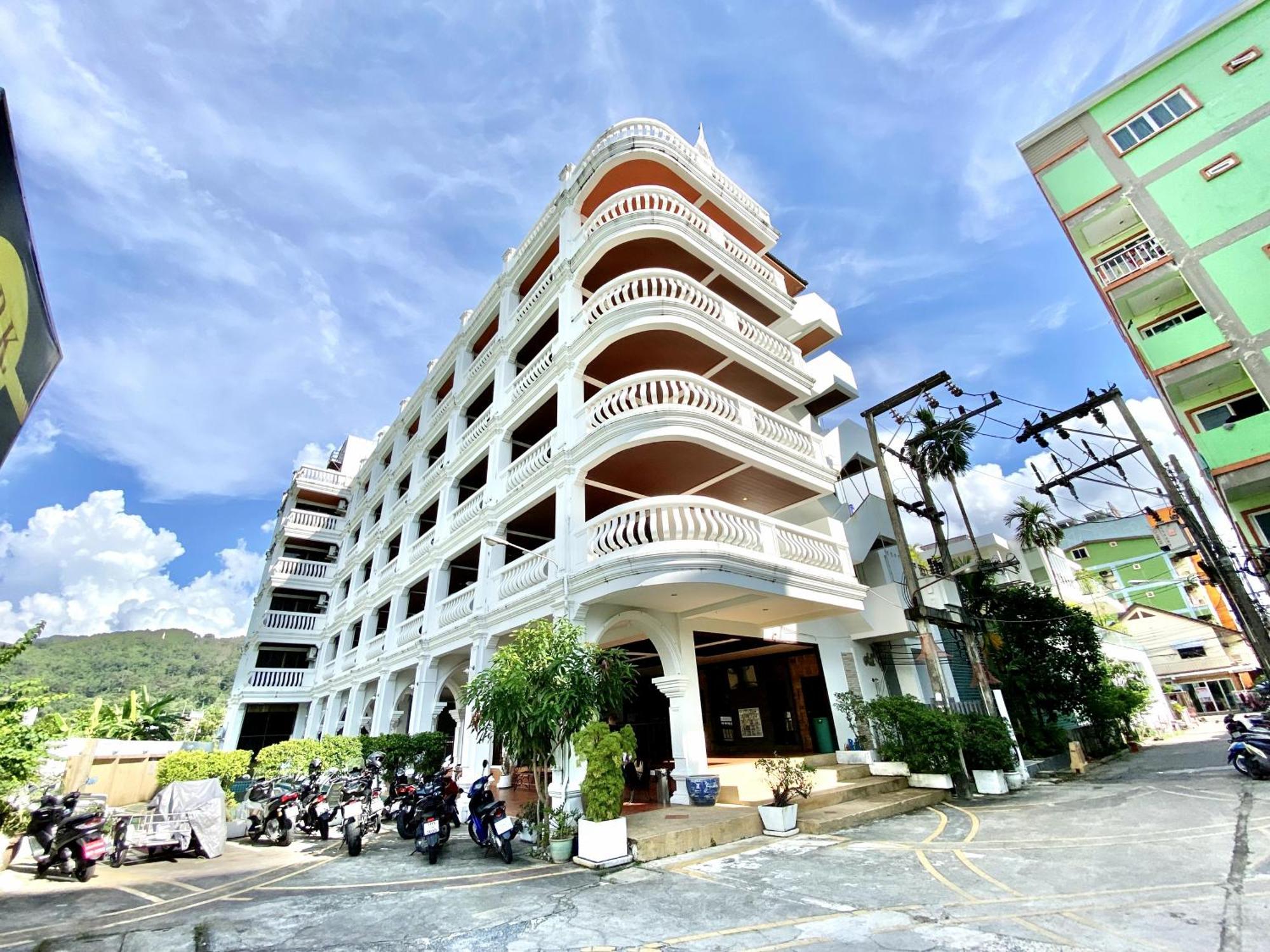 H.R.K.Resort Patong Екстериор снимка